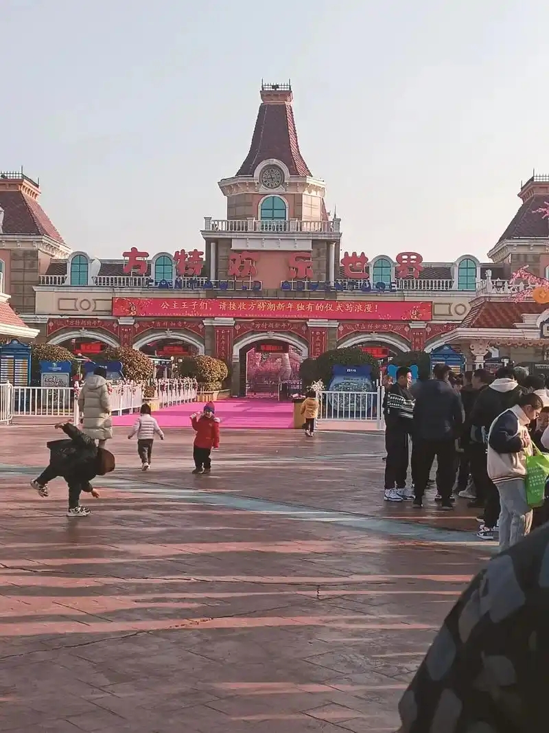 河南省乐园票务系统怎么选——郑州小泥人本地赋能，售后无忧更省心